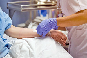 Πολυανθεκτικό μικρόβιο «πολιορκεί» τα νοσοκομεία και απειλεί τους ασθενείς