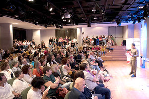 ΜΕ ΕΠΙΤΥΧΙΑ ΟΛΟΚΛΗΡΩΘΗΚΕ ΤΟ 1ο ΦΕΣΤΙΒΑΛ ΑΛΗ8ΕΙΑΣ Καταξιωμένοι δημιουργοί ανέδειξαν την Αλήθεια τους σ’ ένα ένθερμο κοινό