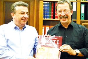 Ο Γάλλος που νιώθει… Γιάννης Σβεντεμανάκης