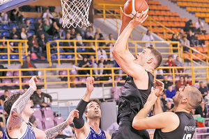 Πολύ καλό το ντεμπούτο του Βίσεντιτς για την Αναγέννηση