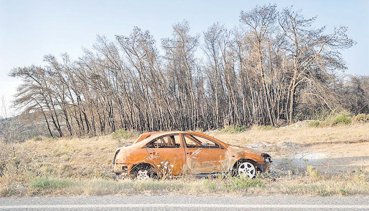 ΕΚΘΕΣΗ ΦΩΤΟΓΡΑΦΙΑΣ ΤΟΥ ΑΘΑΝΑΣΙΟΥ ΜΠΟΓΡΗ ΣΤΗΝ ΕΦΕ ΗΡΑΚΛΕΙΟΥ 
Κλικ σε τεκμήρια 
παράδοξης ενσωμάτωσης
