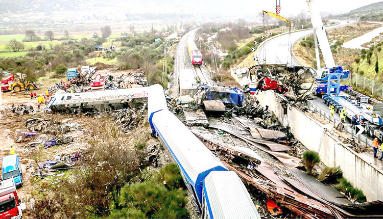 Άρειος Πάγος: Δεν βρέθηκαν ανθρώπινα μέλη σε βαγόνι των Τεμπών