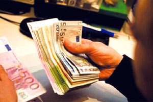 ΥΠΟΘΕΣΗ ΤΟΚΟΓΛΥΦΙΑΣ ΣΤΗ ΜΕΣΣΑΡΑ Οι καρτέλες με ονόματα, ημερομηνίες, ποσά και υπογραφές τον έστειλαν στη φυλακή