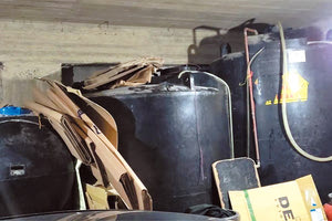 Απόσταξη του πατέρα του από το… παρελθόν η ρακή που κατασχέθηκε στην αποθήκη του