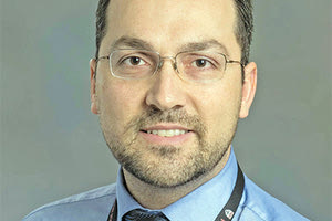 Ο καθηγητής του Χάρβαρντ Κωνσταντίνος Ψιμόπουλος