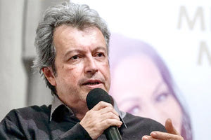 ο γνωστός συγγραφέας Πέτρος Τατσόπουλος.