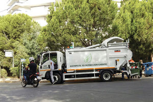 Δεν έχουν τέλος τα προβλήματα στην Υπηρεσία Καθαριότητας τα οποία αδιάκοπα ανακυκλώνονται  με συνέπεια κάθε λίγο και λιγάκι να κινδυνεύει να τιναχθεί στον αέρα η αποκομιδή των απορριμμάτων.