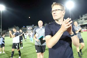 Τη πεποίθησή του ότι ο ΟΦΗ θα τα πάει καλύτερα τον Δεκέμβριο εξέφρασε ο Βάλντας Νταμπράουσκας