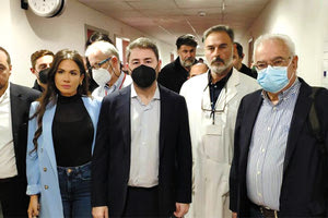 Ο Νίκος Ανδρουλάκης συναντήθηκε με γιατρούς και εργαζομένους