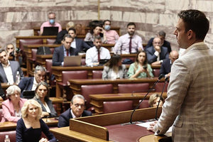 Οι νέες ομάδες στη Βουλή μετά τη διάσπαση του ΣΥΡΙΖΑ