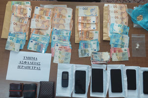 Δήλωναν εργάτες στα θερμοκήπια αλλά “έσπρωχναν” κοκαϊνη στην Ιεράπετρα. Προβληματισμός στις Αρχές για το μεγάλο πελατολόγιο