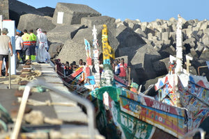 Τρεις οι διακινητές των μεταναστών στη Γαύδο. Οι λιμενικοί έψαχναν να τους πάνε παπούτσια!