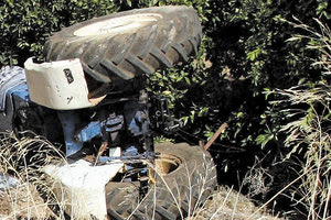 καταπλακώθηκε από τρακτέρ