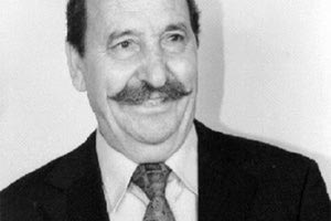 Νίκος Καρούζος