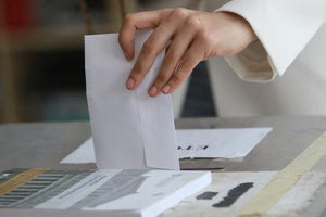 Δημοσκόπηση Pulse: Στις 14 μονάδες το προβάδισμα ΝΔ, πτώση ΠΑΣΟΚ, άνοδος Βελόπουλου, Λατινοπούλου, 10 κόμματα στη Βουλή