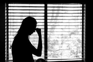 Δεν τον εμπόδισε ούτε η δικαστική απόφαση να μην πλησιάζει την αδερφή του. Συνέχεια στο σήριαλ της διαμάχης δύο αδερφών