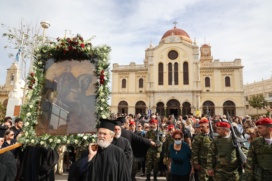 Τον προστάτη Άγιο του τίμησε το Ηράκλειο (φωτορεπορτάζ)