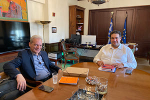 Σειρά επαφών με κυβερνητικά στελέχη είχε ο Α. Καλοκαιρινός