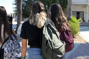 Παραπέμπεται σε δίκη ο 42χρονος καθηγητής που καταγγέλλεται από ανήλικες μαθήτριες του