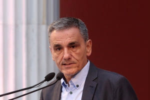 Ο «μπουρλοτιέρης» Ευκλείδης, ο Κυριάκος του ΄27 και η δύσκολη… Ζωή για Νίκο και Σωκράτη!