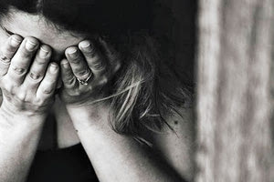 ενδοοικογενειακή βία