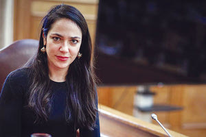 Η κ. Δόμνα Μιχαηλίδου