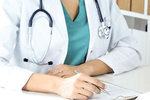 Η Ένωση Γιατρών ΕΣΥ Ηρακλείου (ΕΓΕΣΥΝΗ) θεωρεί ιδιαίτερα θετική την πρωτοβουλία των Ιατρικών Συλλόγων της Κρήτης για κοινή σύσκεψη όλων των αρμόδιων φορέων, με σκοπό την εξεύρεση λύσεων