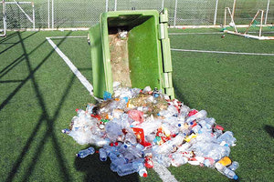 Απο τους βανδαλισμούς στο γήπεδο της Ακαδημίας του Γιούχτα