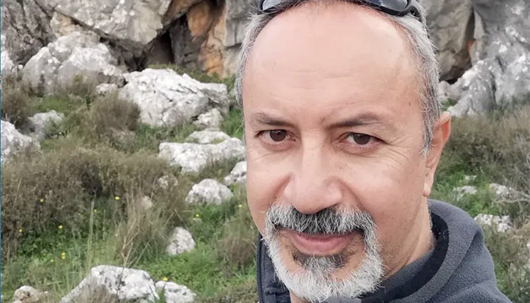 Ο δρ. Χαράλαμπος Φασουλάς