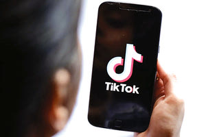 ΤΙΚΤΟΚ TIKTOK INTERNET ΔΙΑΔΙΚΤΥΟ