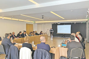 Δεν ξέρω πώς τα… πήραν αυτά που τους είπε επί μακρόν ο Αλέξης Καλοκαιρινός αλλά οι νέοι δημοτικοί σύμβουλοι θα… λιώσουν στη θητεία που έρχεται!