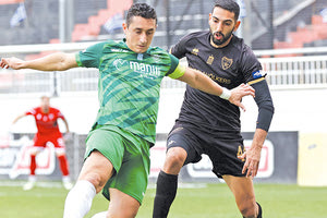 Ο Ροβίθης σκόραρε ξανά για τον Γιούχτα αλλά δεν ήταν αρκετό για να έρθει η νίκη