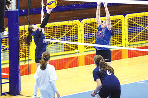 Φάση απο το παιχνίδι παγκορασίδων ΓΕΗ - ΑΘΛΕΣΗ