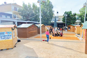 Το χριστουγεννιάτικο χωριό στην πλατεία Τυμπακίου