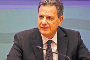 Διευκρινίσεις για τα τιμολόγια ρεύματος δίνει ο υπουργός Περιβάλλοντος