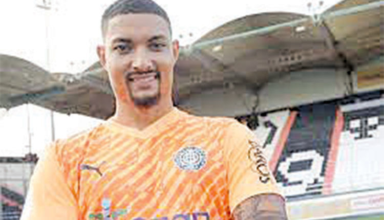 Ο Μπάουμαν ήταν εκ των κορυφαίων του ΟΦΗ στο παιχνίδι με την Κηφισιά και με ανάρτηση του στο Instagram αποκάλυψε πως ο Βούρος ήταν αυτός που τον συμβούλευσε σε ποια γωνία να πέσει στο πέναλτι του Τετέι.