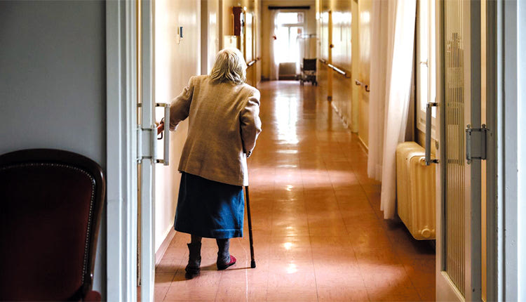 Απαντήσεις από τη συνέχιση της έρευνας περιμένει η οικογένεια της αδικοχαμένης 92χρονης