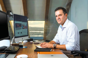 Ο ΚΑΘΗΓΗΤΗΣ ΤΟΥ ΠΟΛΥΤΕΧΝΕΙΟΥ ΚΡΗΤΗΣ ΕΞΕΛΕΓΗ ΤΑΚΤΙΚΟ ΜΕΛΟΣ Ο Μίνως Γαροφαλάκης στην Ακαδημία της Ευρώπης