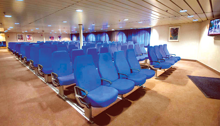 Οι επιβάτες κοιμόντουσαν και οι κλέφτες αλώνιζαν