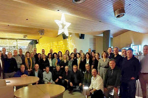 Πέρασαν 40 χρόνια! Πραγματοποιήθηκε την Παρασκευή η συνάντηση των αποφοίτων του 1983 του 1ου Λυκείου (ΚΑΠΕΤΑΝΑΚΕΙΟ), στον φιλόξενο χώρο του MARE RIVIERA.