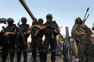 Μέλη της ένοπλης πτέρυγας της Χαμάς