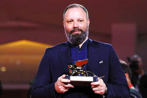 Επτά υποψηφιότητες στις Χρυσές Σφαίρες 2023 για τον Γιώργο Λάνθιμο