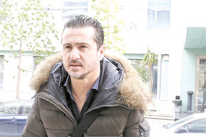 ο πρώην ποδοσφαιριστής Νίκος Μαχλάς