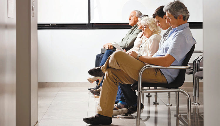 “Οι αρμόδιοι πρέπει να ανησυχούν και να πάρουν άμεσα μέτρα” είπε στην “Π” ο καθηγητής Τάσος Φιλαλήθης