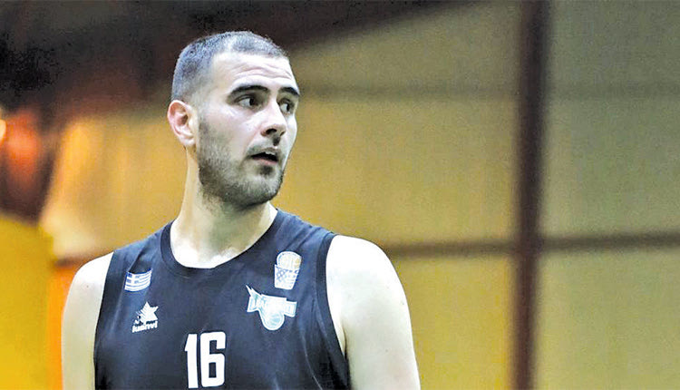 Πατέρας έγινε ο Κουρέπης