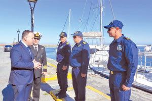 Θετικός στα αιτήματα των συνδικαλιστών ήταν ο κ. Παππάς