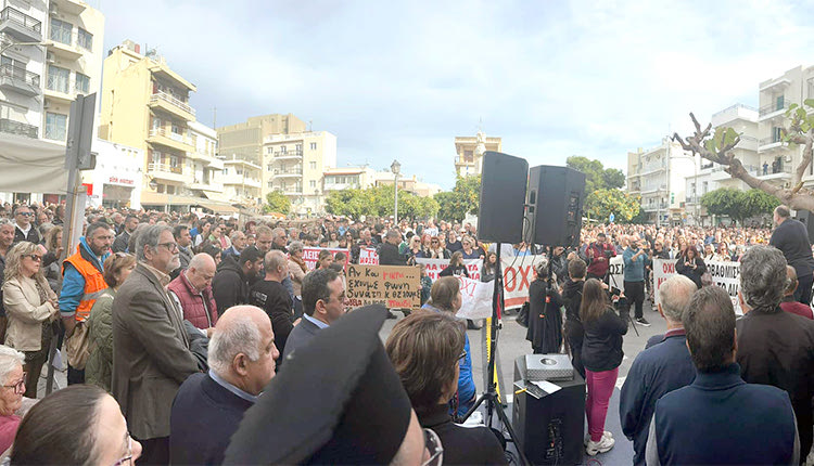 Αγωνιούν στον Άγιο Νικόλαο για το νοσοκομείο τους