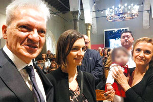 Ιδιαίτερα συγκινητική κατά την ορκωμοσία της νέας δημοτικής Αρχής Καλοκαιρινού ήταν η στιγμή που ο Αρχιεπίσκοπος διάβασε μια ενδιαφέρουσα Περικοπή του Ευαγγελίου