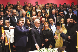 Μια μεγάλη γιορτή ήταν η ορκωμοσία του νέου Δημοτικού Συμβουλίου που ανοίγει μια νέα σελίδα στην ιστορία του Δήμου Ηρακλείου.