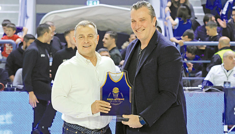Ο Τζον Κόρφας μπήκε στο Hall of Fame του Ελληνικού μπάσκετ